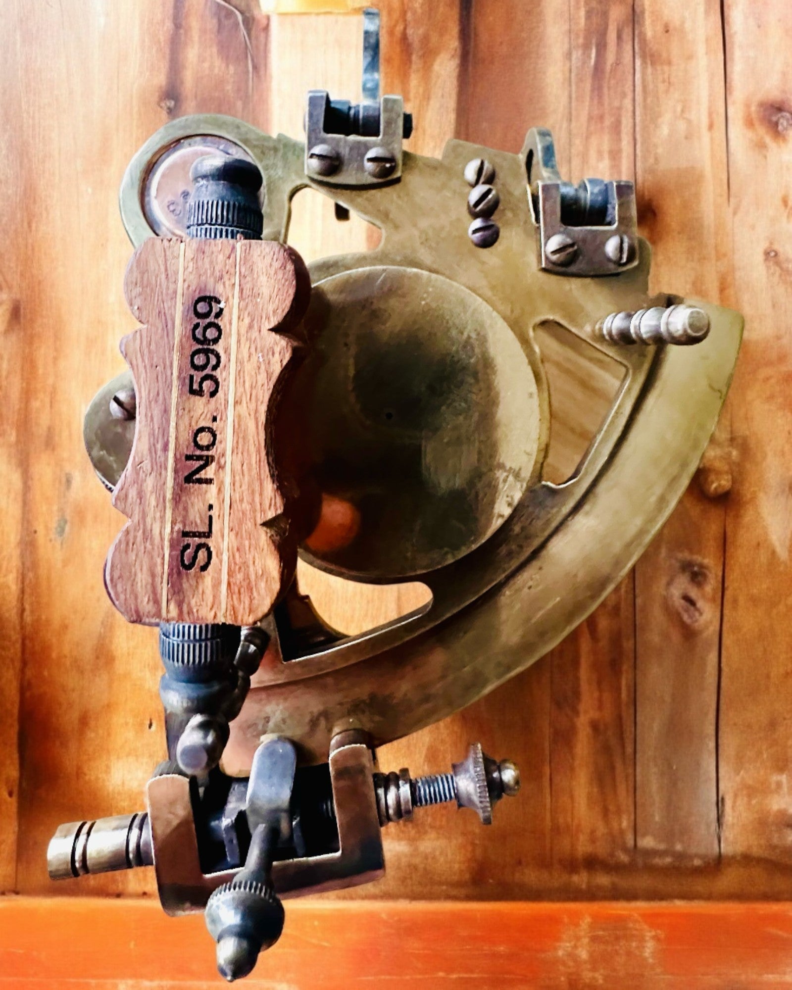 Секстант Premium з Античним Компасом - можливість персоналізації гравіюванням