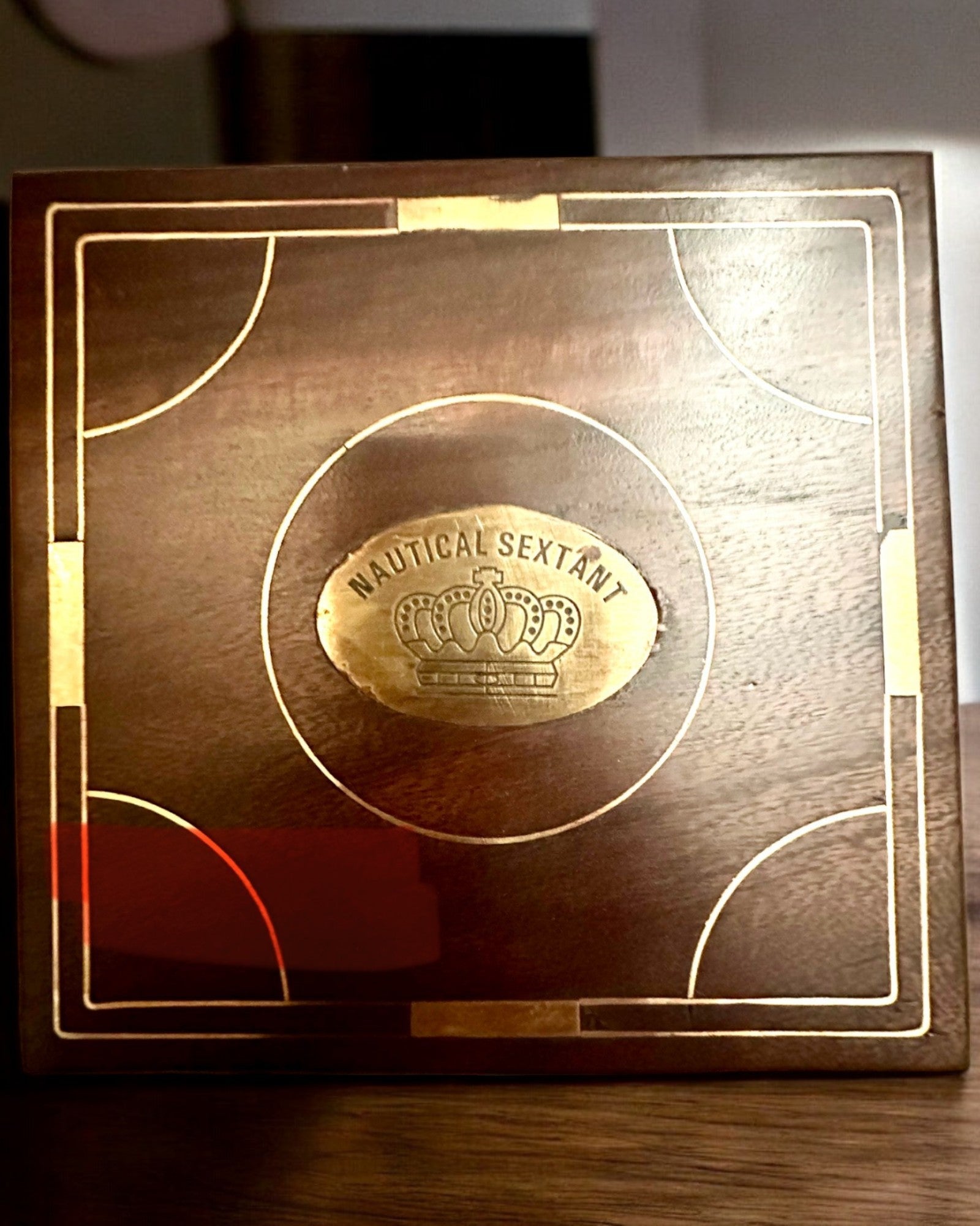 Velká dřevěná krabice na sextant nebo prémiový kompas "Mariner's Legacy" s možností gravírování