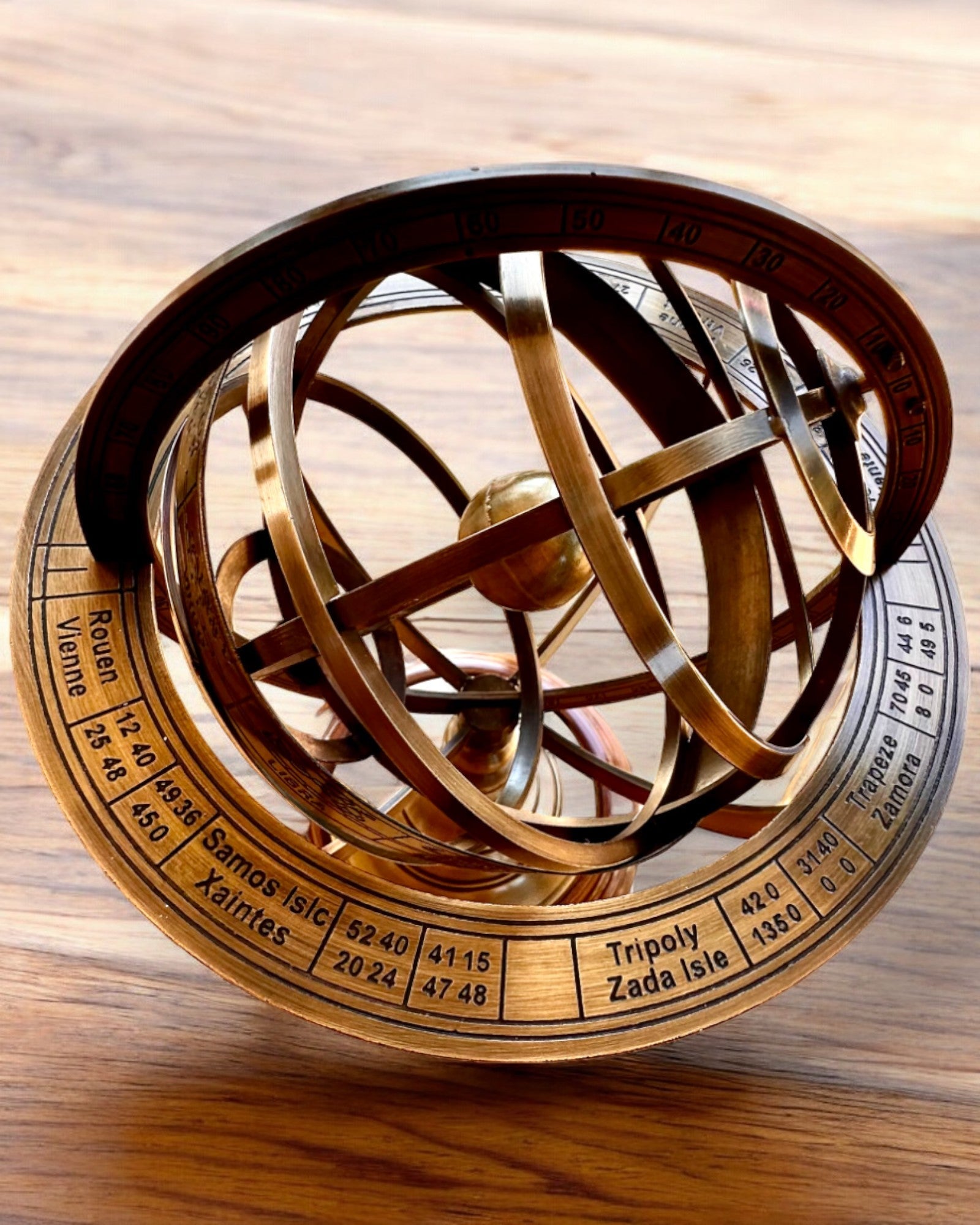 Astrolabium Artis 2 - 30 cm výška, Ručně Vyrobené s Možností Gravírování, dekorace do kanceláře, premium