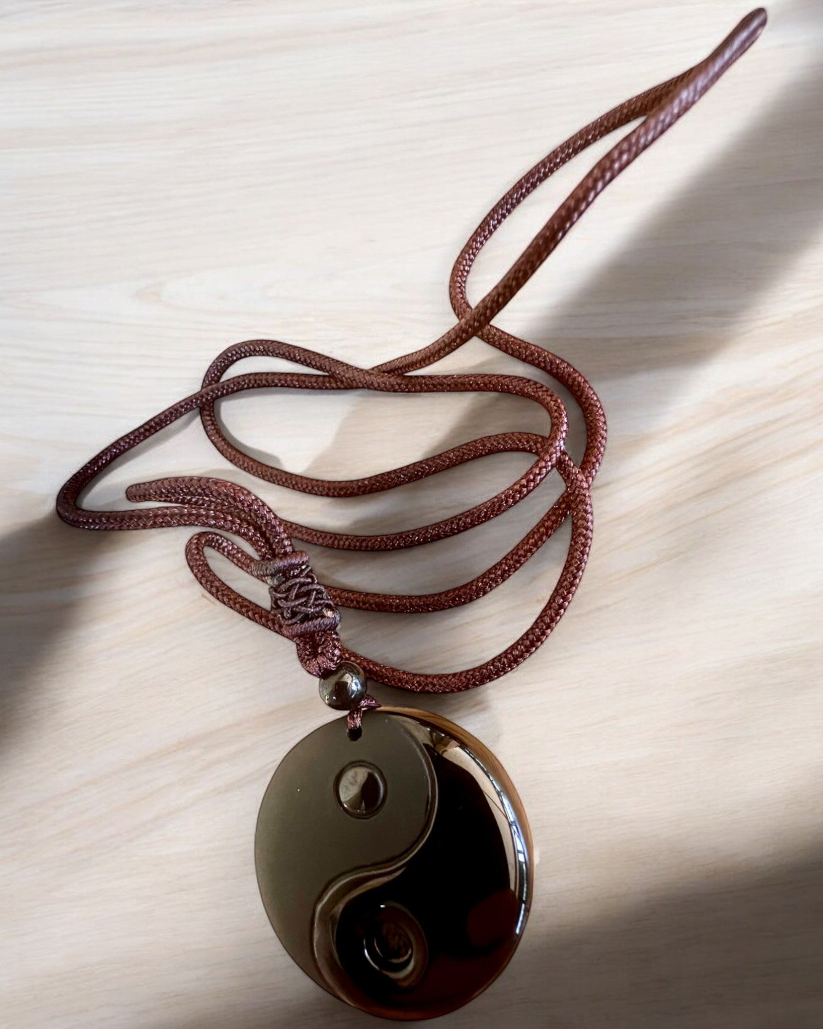 Colier Boho din Obsidian Yin Yang Tai Chi, posibilitate de personalizare cu gravură pentru cadou