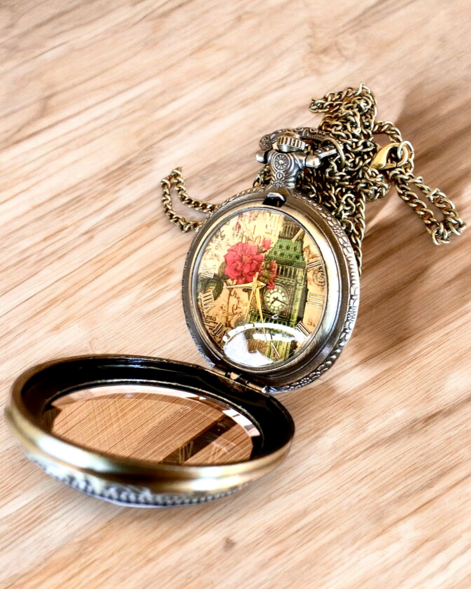 Kapesní hodinky "Vintage Charm" personalizace gravírováním jako dárek