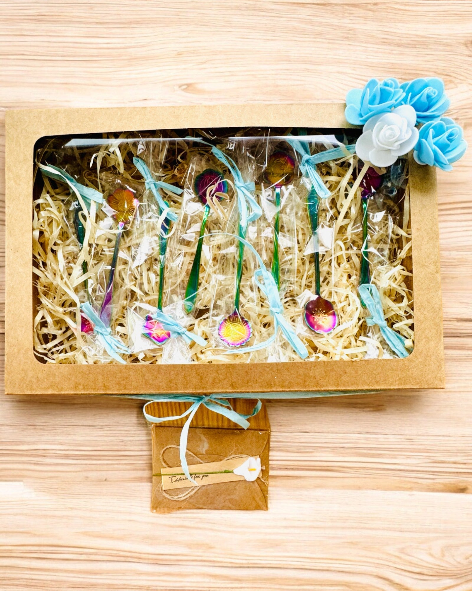 Sada lžiček "Květinová rapsodie" - personalizace gravírováním jako dárek, 2 varianty na výběr