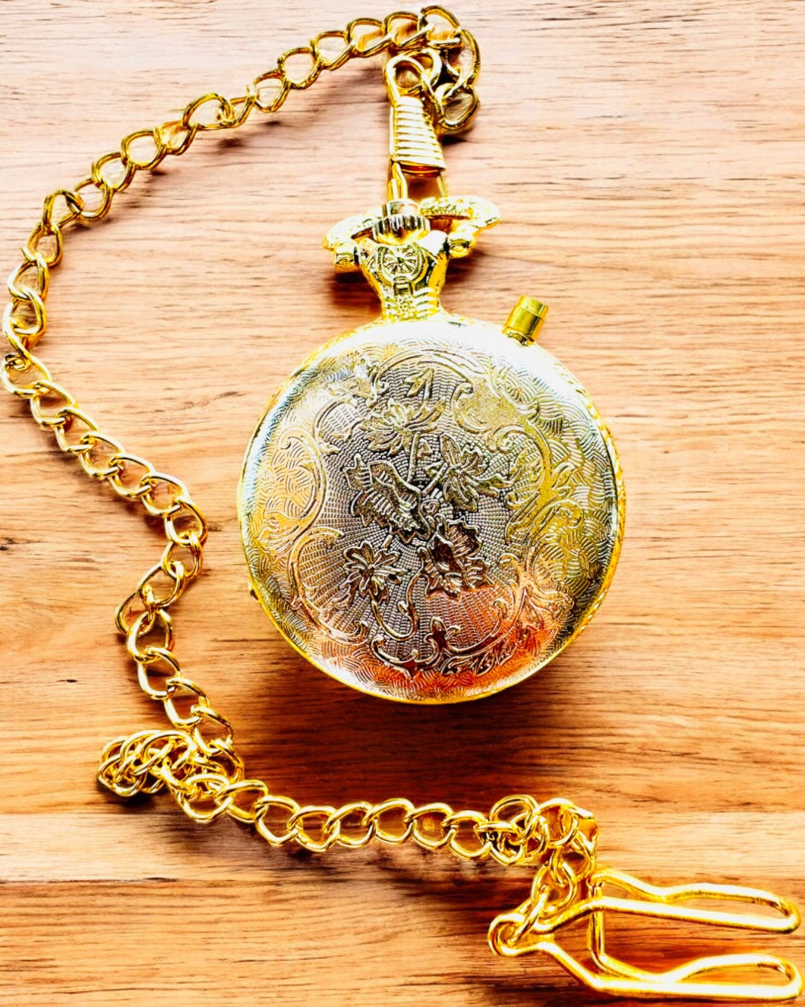 Zegarek Kieszonkowy "Motocyklowy Elegancik 2" – Grawerowanie na prezent, 3 warianty kolorystyczne