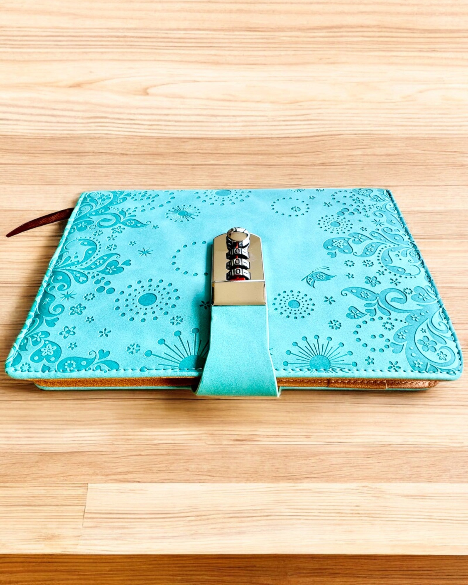 Exkluzivní zápisník, PU kůže, A5 s číselným zámkem - "Secret Journal", personalizace gravírováním