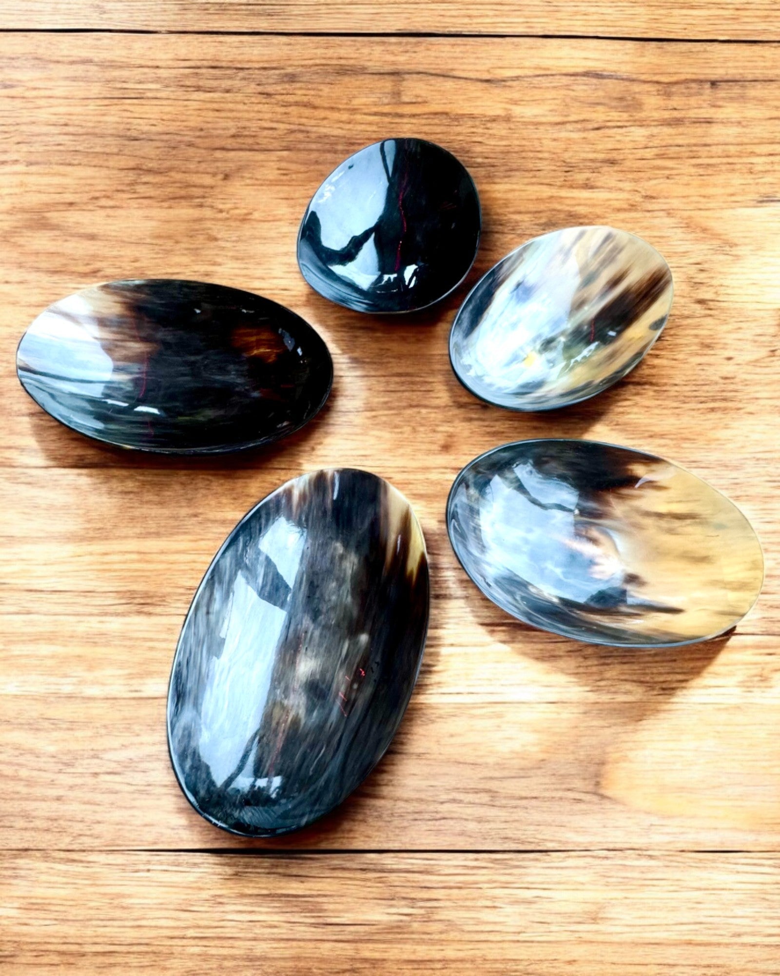 Миска Індійський Ріг - можливість персоналізації гравіюванням на подарунок