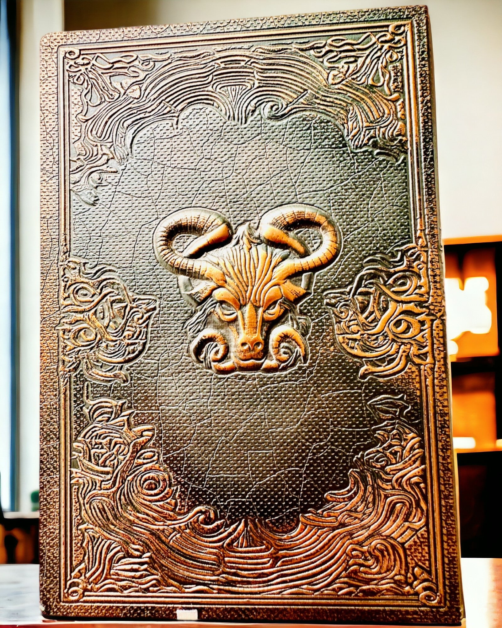 Magický Notes, zápisník "Boski Byk" - Elegantní a Výjimečná Papírnictví, personalizace gravírováním