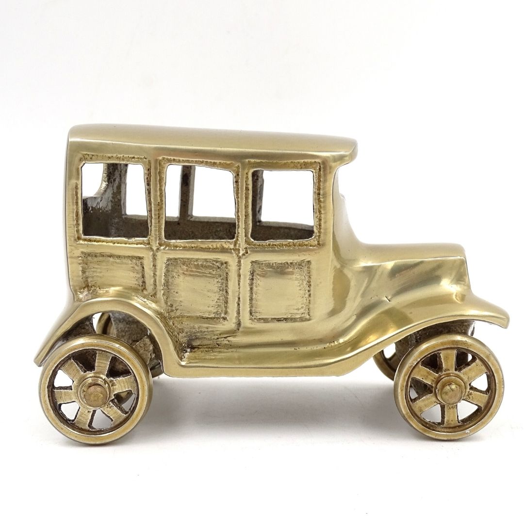 Metalowy Model Samochodu Retro BMW Dixi w Kolorze Zabytkowego Mosiądzu z Możliwością Personalizacji Grawerem
