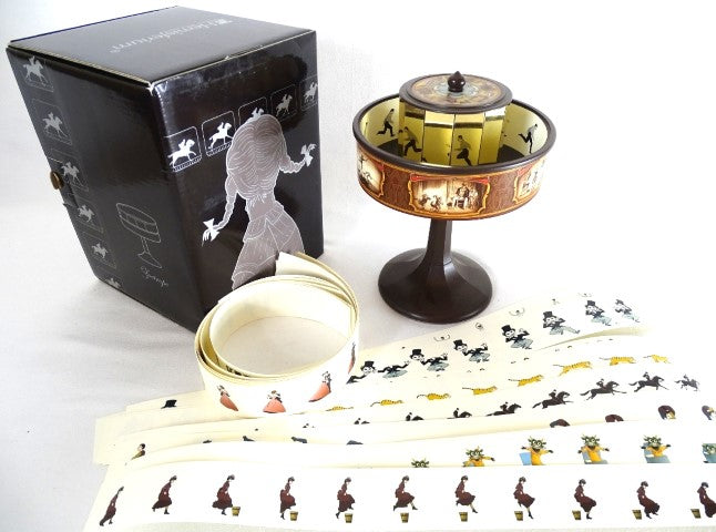 Praxinoscop cinematograf miniatural din secolul al XIX-lea, cu personalizare prin gravură