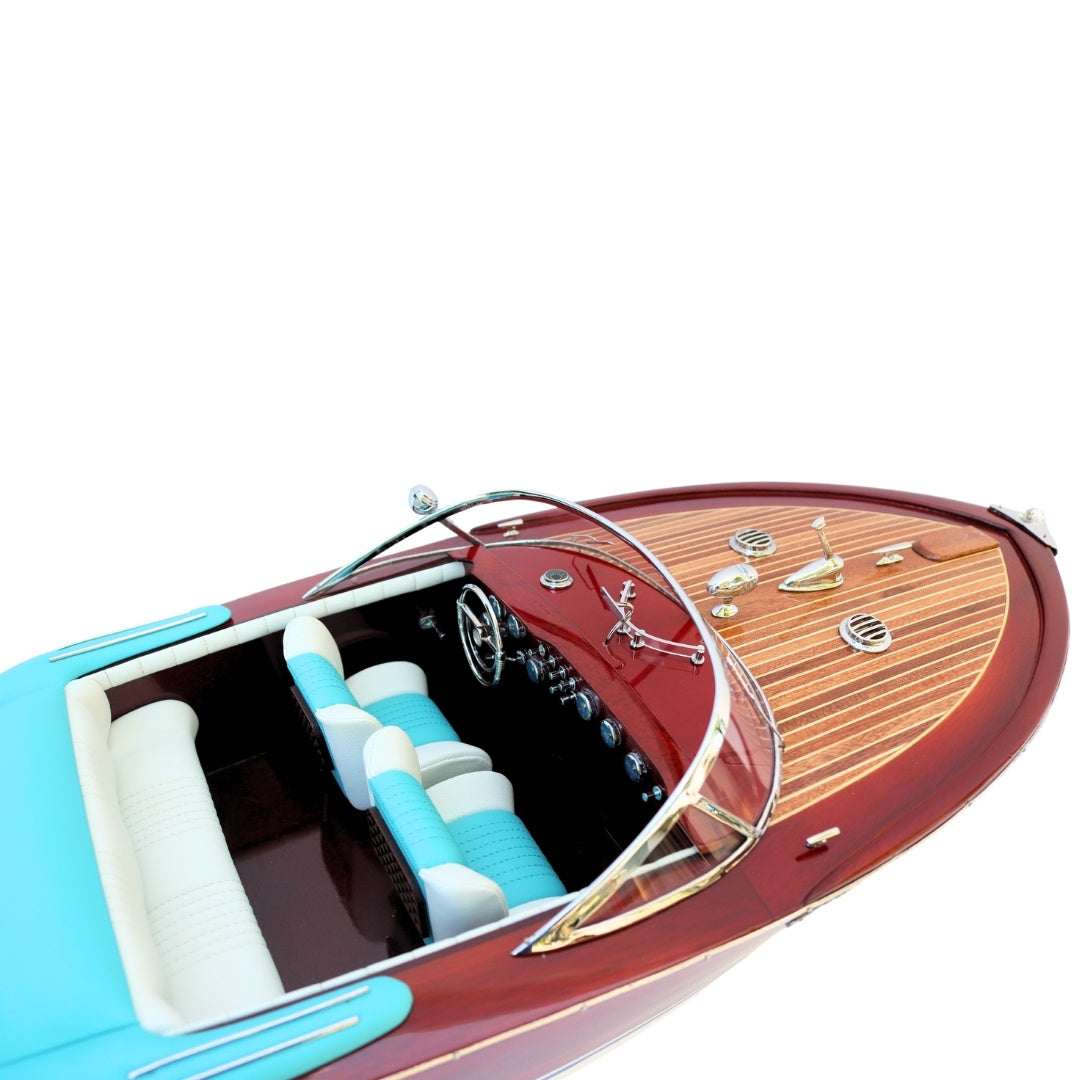 Ekskluzywny model motorówki Riva Aquarama 87cm z możliwością personalizacji grawerem