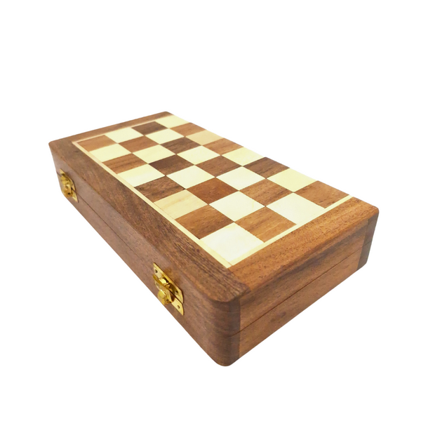 Drewniane szachy magnetyczne 25x25 cm z możliwością personalizacji grawerem