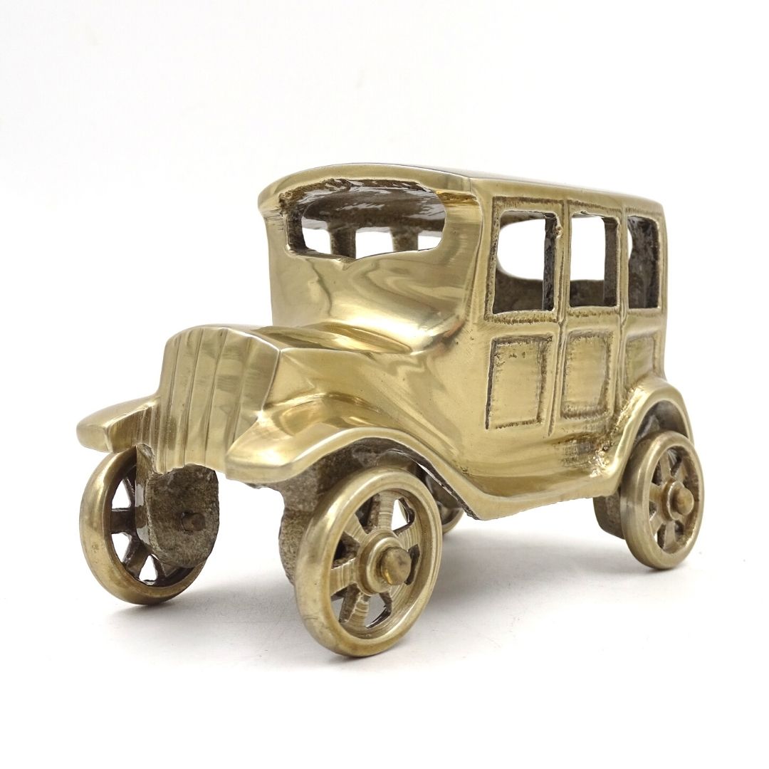 Metalowy Model Samochodu Retro BMW Dixi w Kolorze Zabytkowego Mosiądzu z Możliwością Personalizacji Grawerem