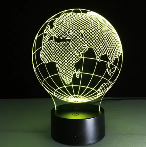 Lampka LED Globus z 7 kolorami światła, możliwość personalizacji grawerem, idealny prezent dla podróżnika, wysokość 17 cm, kabel USB