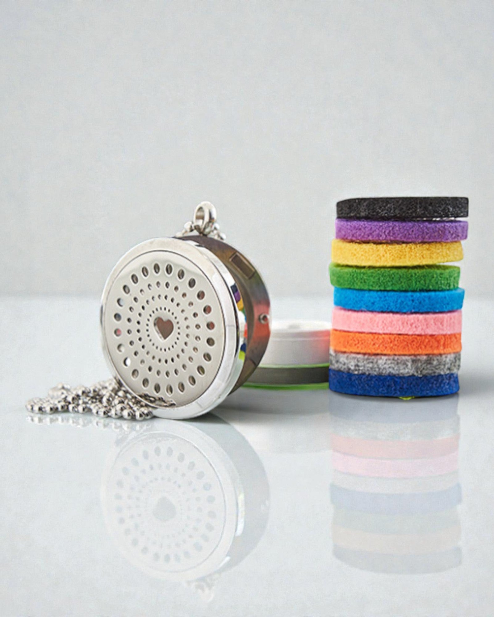 Celestia Heart – Colier aromaterapeutic cu inimă diamantată 30 mm