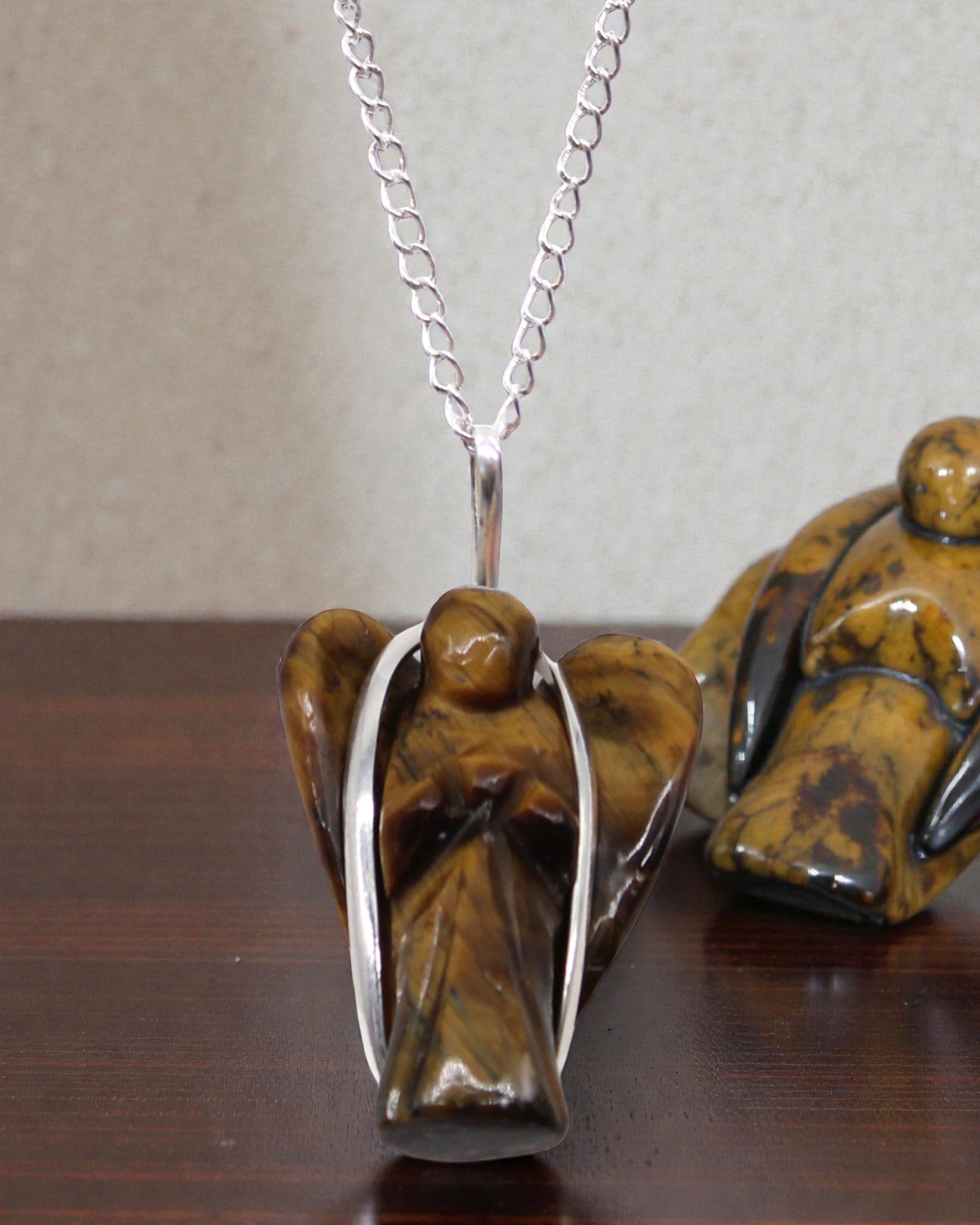 Duh păzitor – Pandantiv Înger păzitor din ochi de tigru