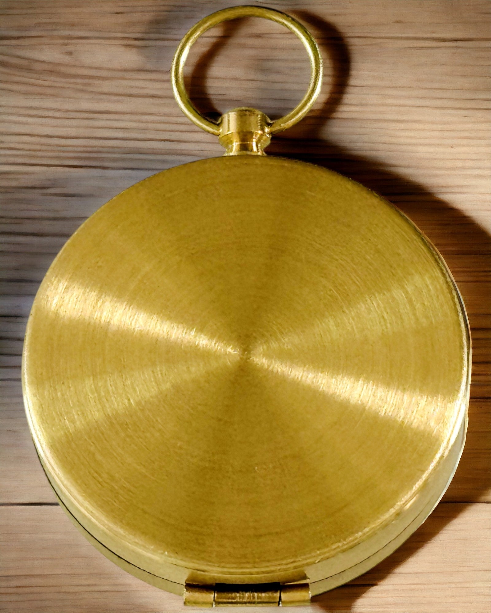 Vodotěsný Mosazný Kompas se Svítícím Efektem - Nezbytnost pro Pěší Turistiku a Kempování, personalizace gravírováním