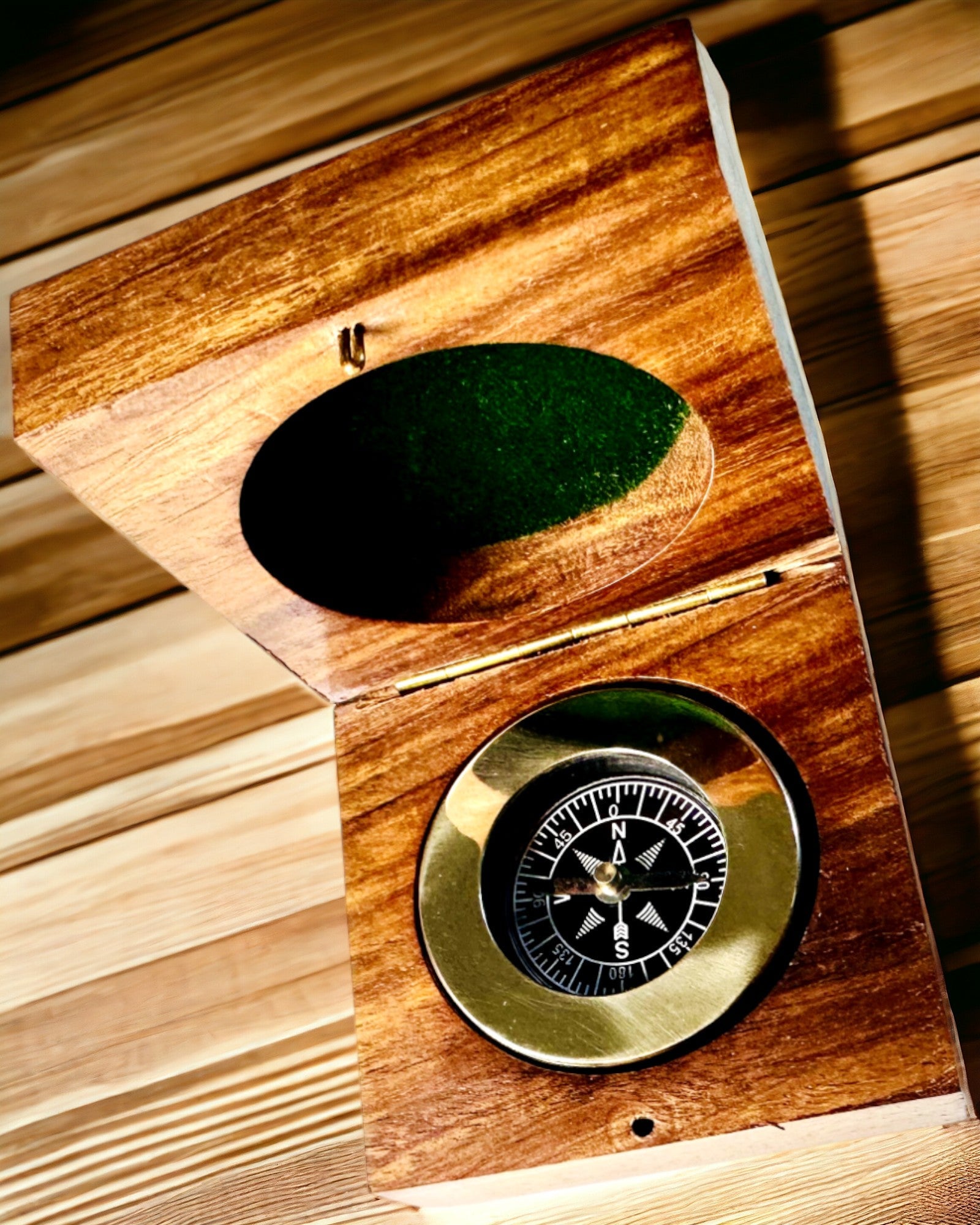 Busola Călătorului Rajput cu posibilitate de personalizare - pentru cadou