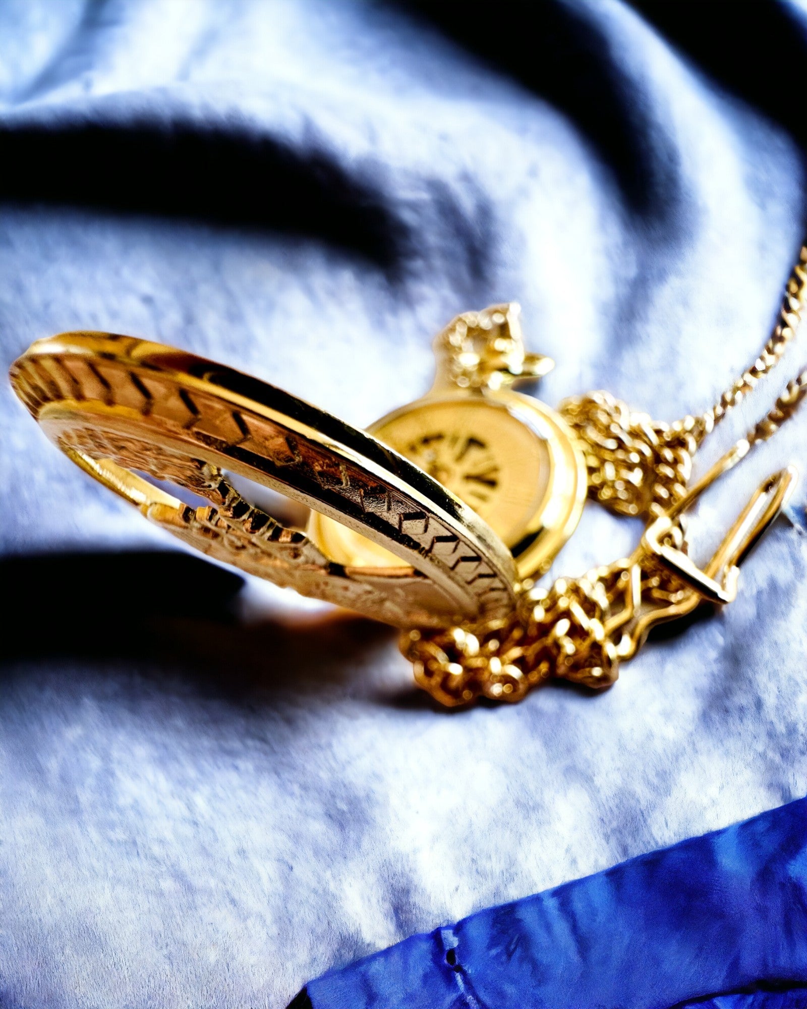 Карманний годинник "Імперський Поїзд", можливість персоналізації гравіюванням, золотий колір