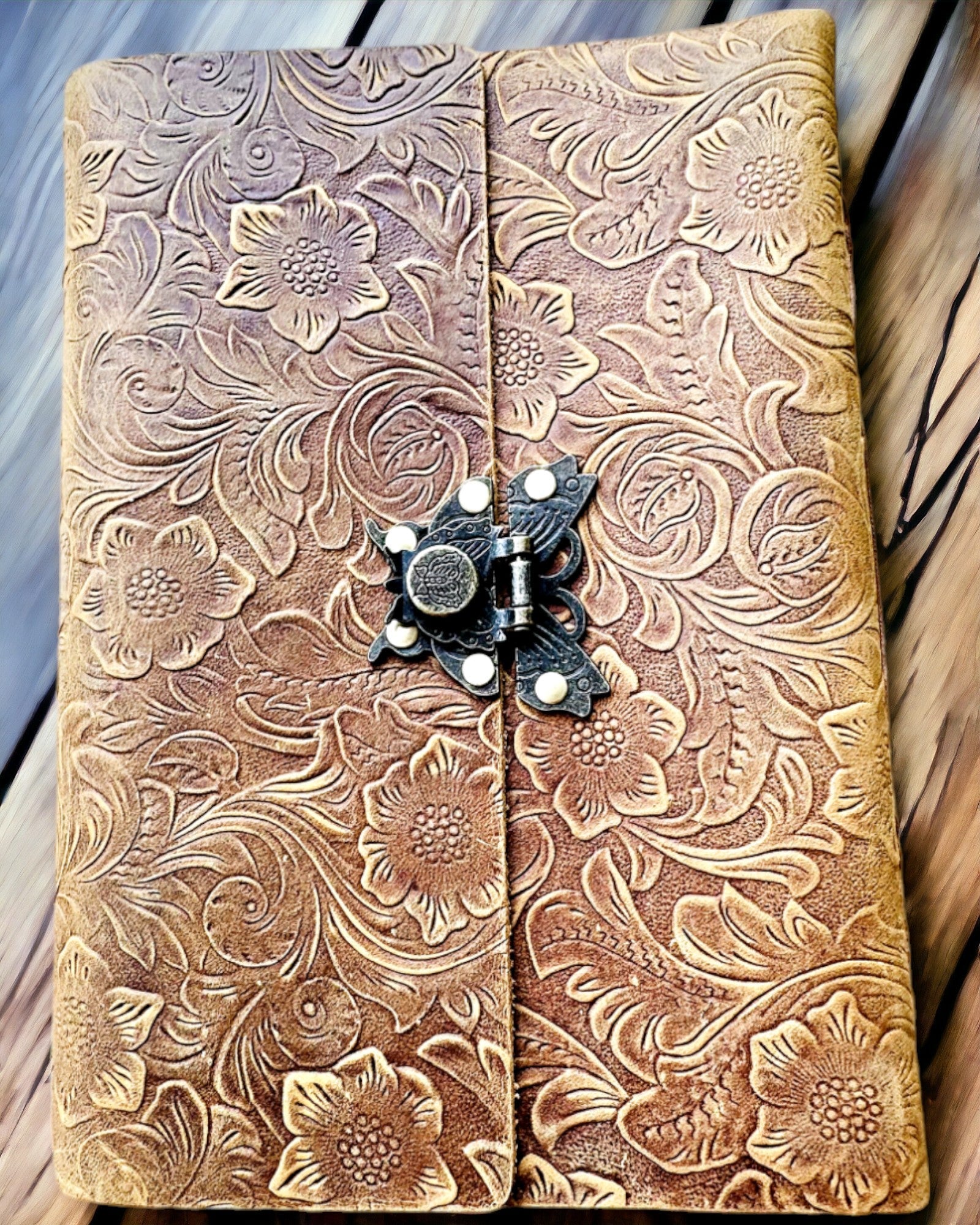 Розкішний ретро-нотатник зі шкіряною обкладинкою - "Vintage Elegance", 480 сторінок, можливість персоналізації гравіюванням