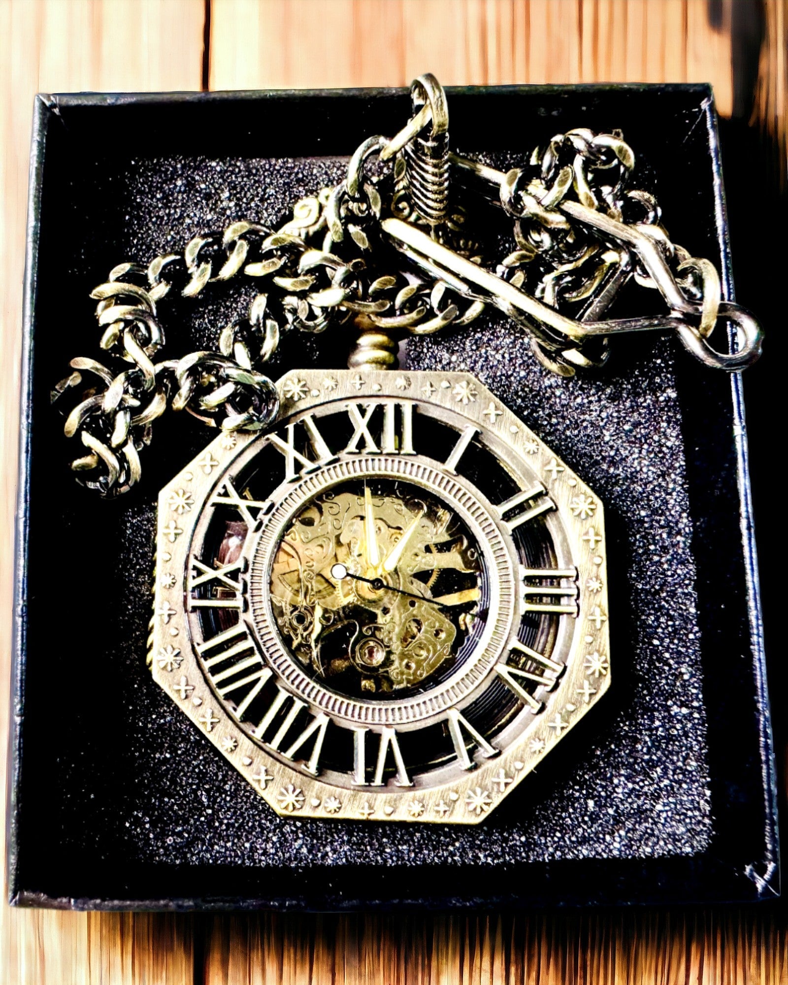 Ceas de buzunar mecanic clasic octogonal de culoare maro în stil steampunk - Atemporal