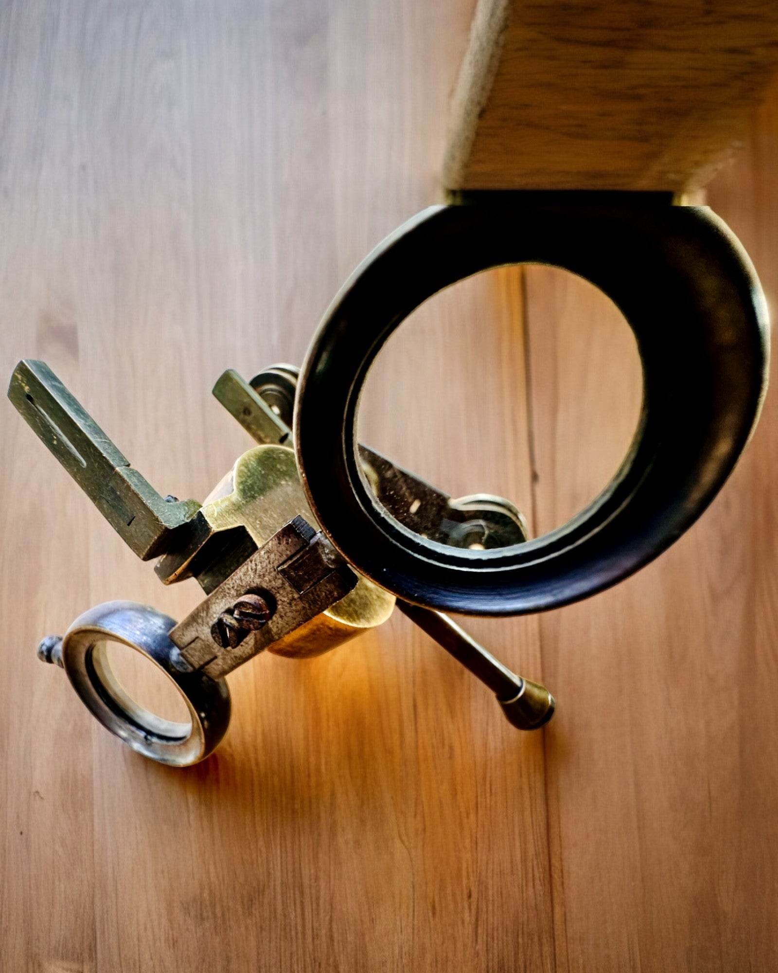 Binocular Nautica - Accesoriu Vintage Exclusiv - Realizat Manual cu Opțiune de Gravare, decorațiune pentru birou, premium