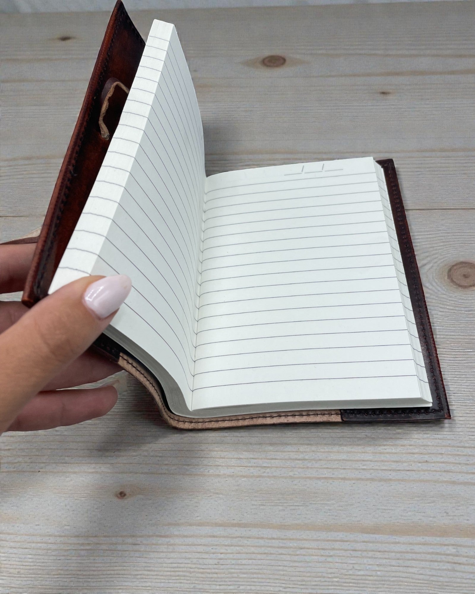 Невеликий шкіряний записник «Дерево життя» – 18x13x2cm