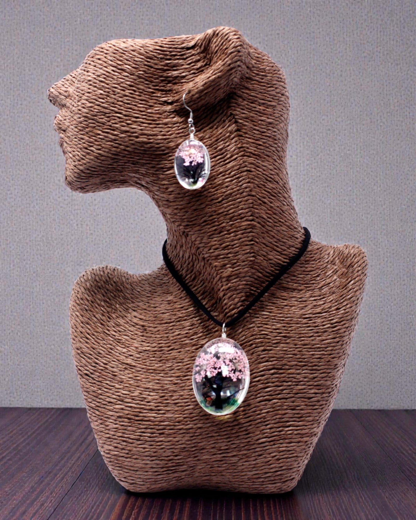 Grădină de trandafiri – Set de bijuterii cu flori uscate, Arborele Vieții