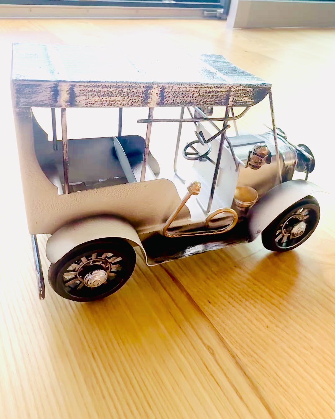 Classic Retro Car Model - Three Variants with Engraving Option for a Gift