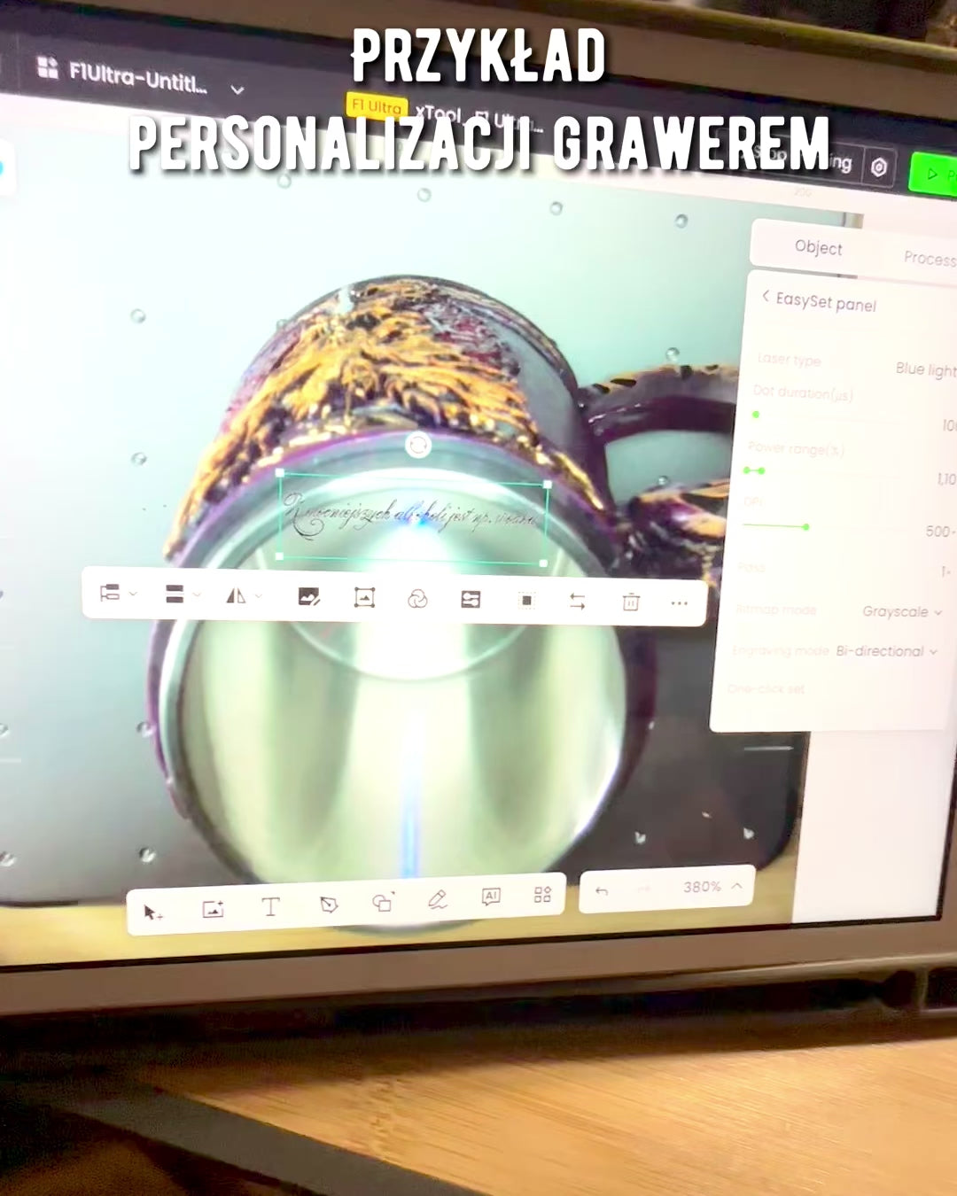 Temný Rytířský Korbel – 700 ml, s Možností Personalizace Gravírováním jako Dárek