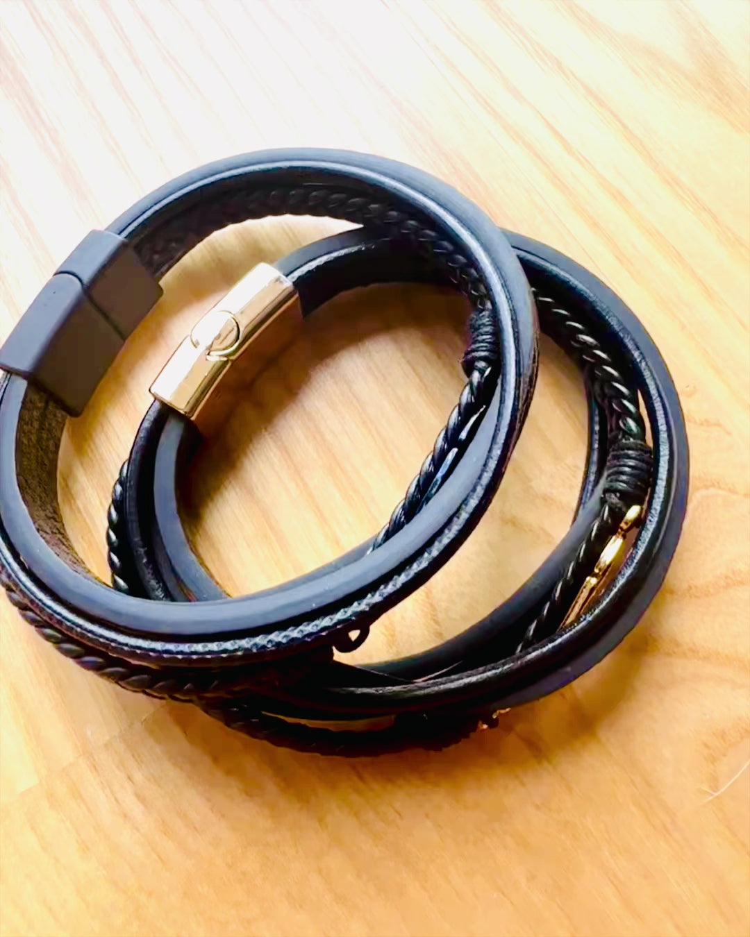 Brățară „Orzeł” cu opțiune de gravare, 3 variante de culoare