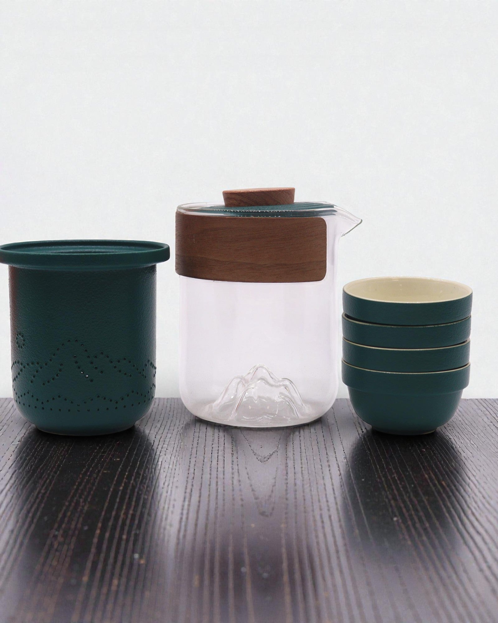 Гірська Експедиція — туристичний чайний набір із 4 філіжанками