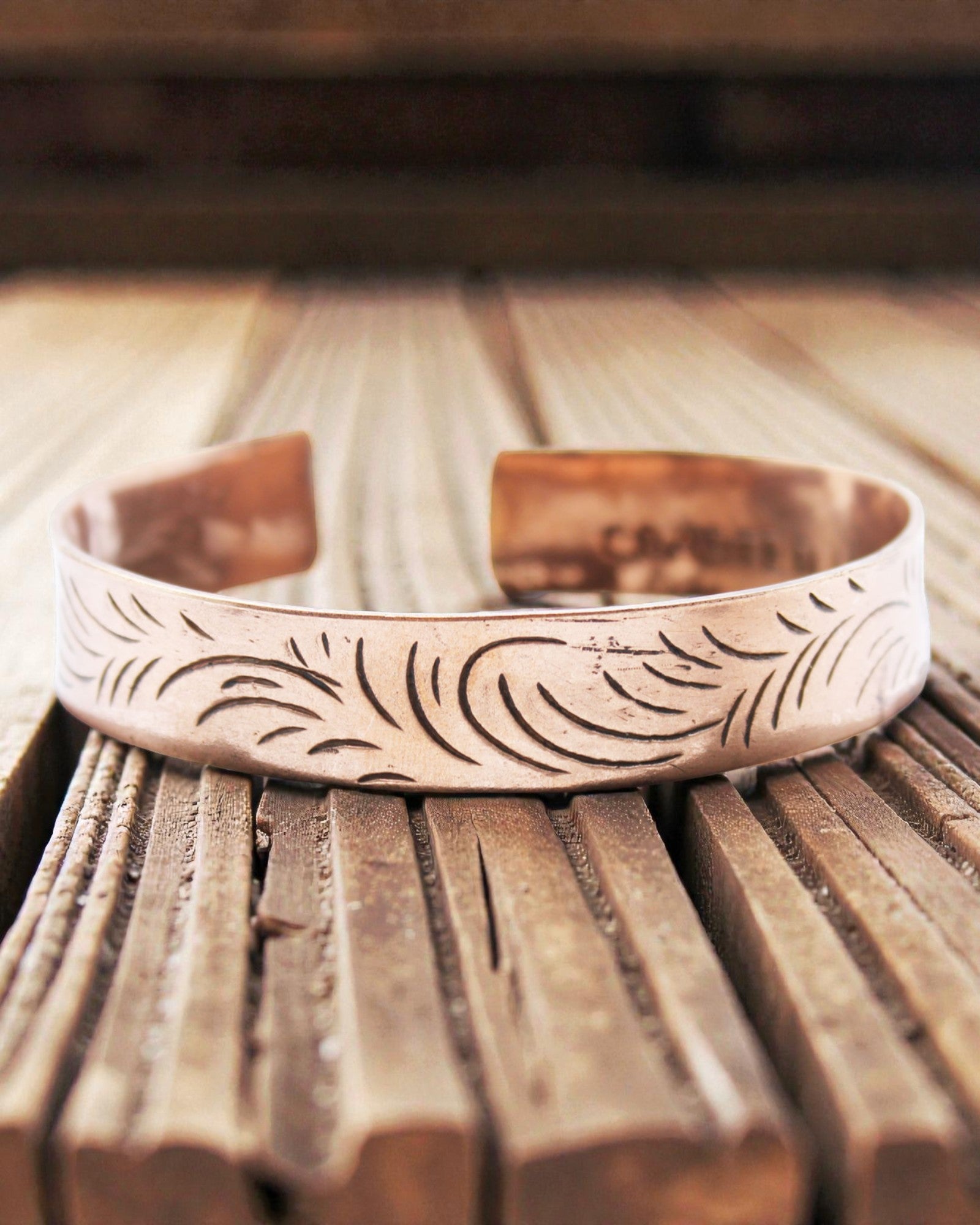 Miedziana Bransoletka Tybetańska Tribal Flow – Szerokie Zwoje