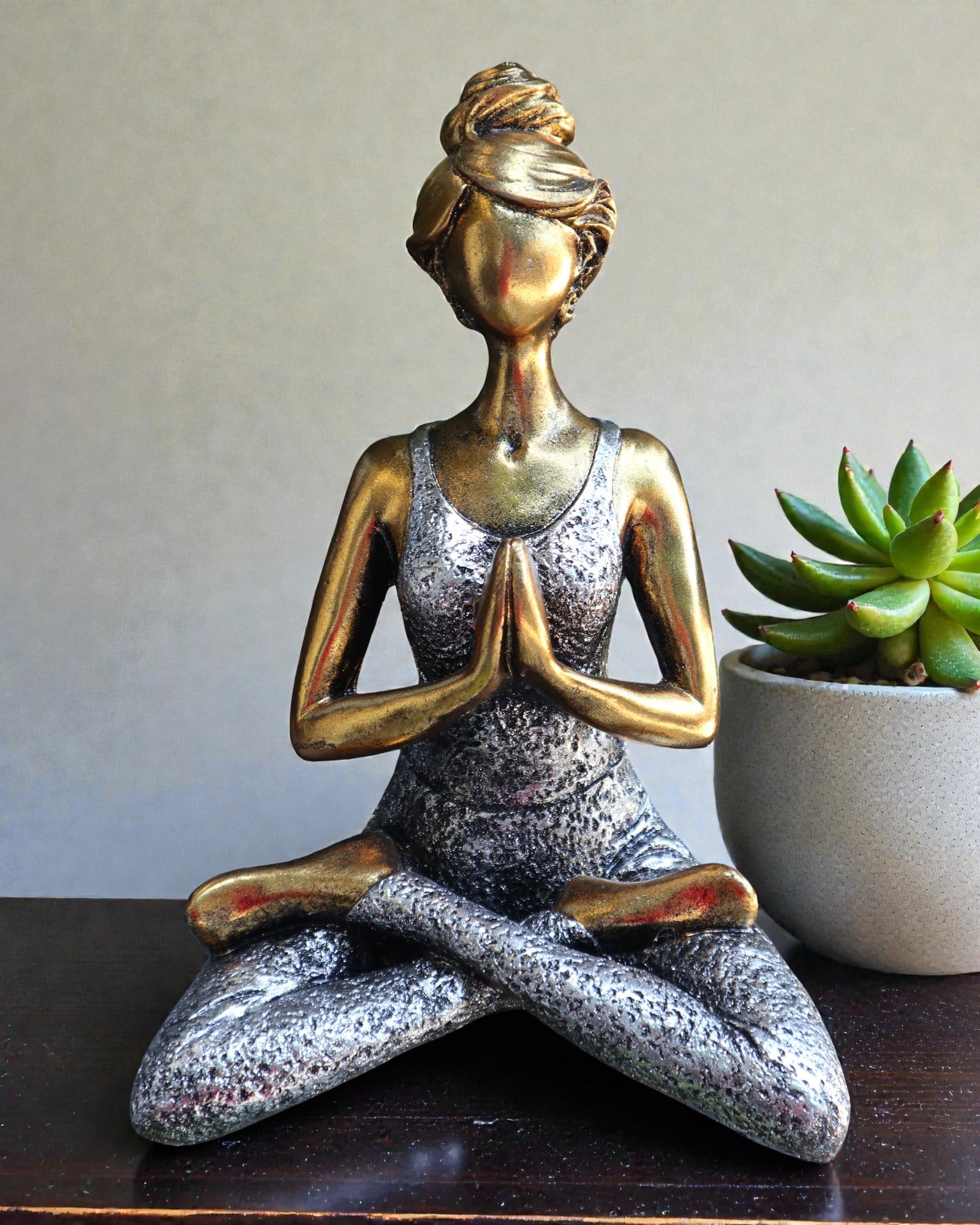 Woman Figurine 24 cm – Yoga Gold-Silver Classic