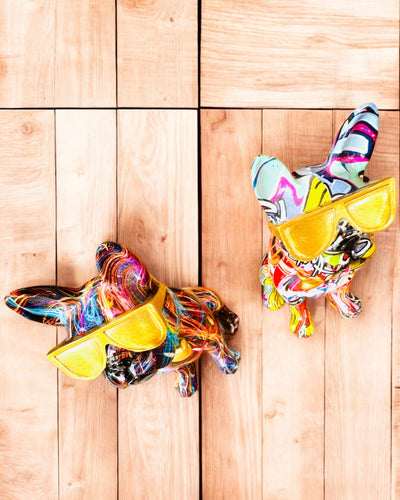 Barevný Bulldog s Brýlemi - Unikátní Dekorace Interiéru, dekorativní figurka jako dárek, personalizace gravírováním