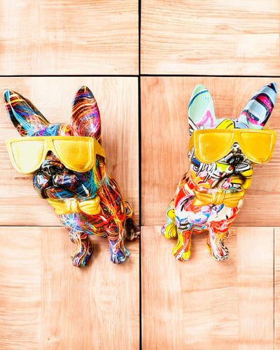 Barevný Bulldog s Brýlemi - Unikátní Dekorace Interiéru, dekorativní figurka jako dárek, personalizace gravírováním