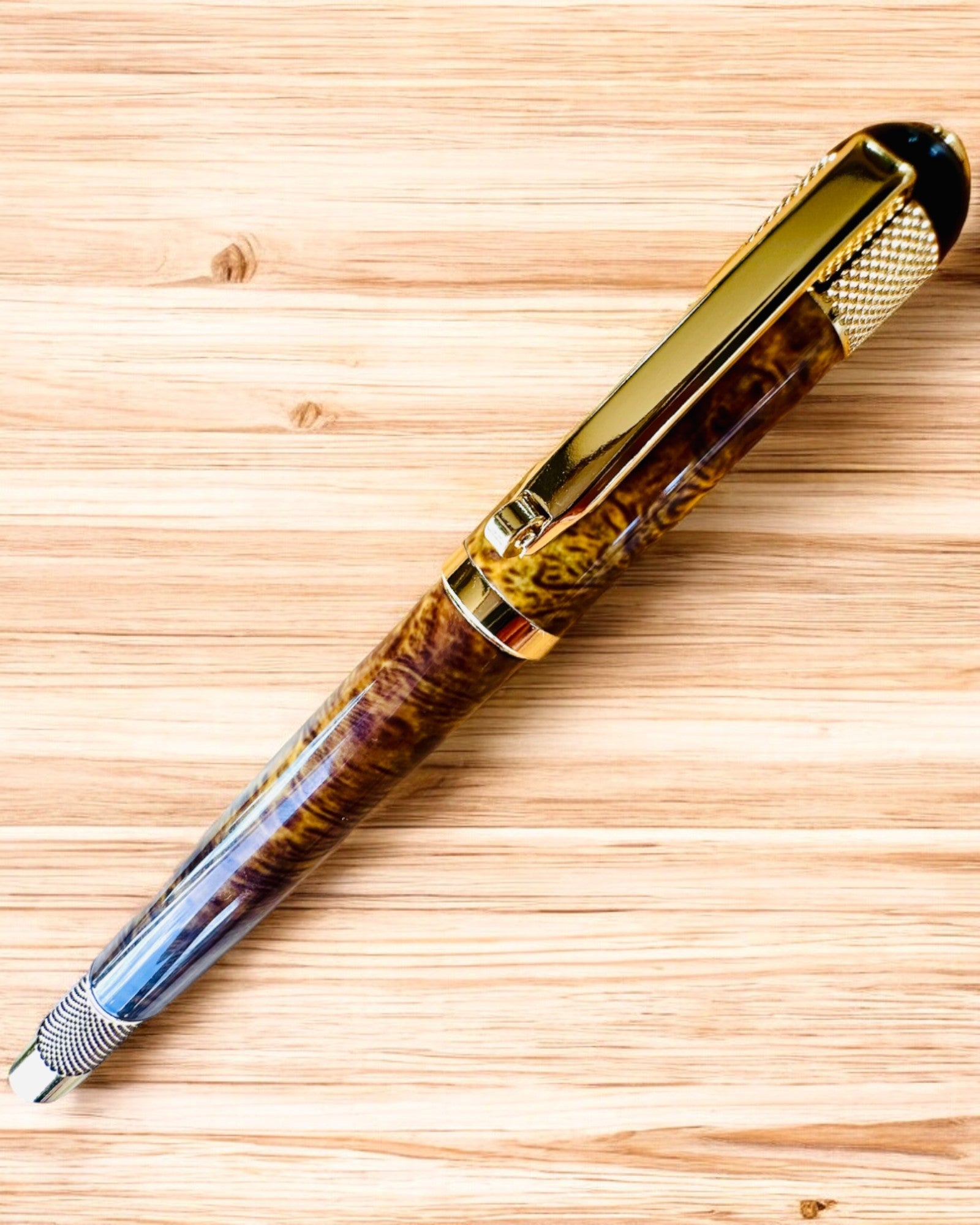 Pix elegant „Majestic” cu opțiune de personalizare pentru cadou, 2 variante de culori disponibile
