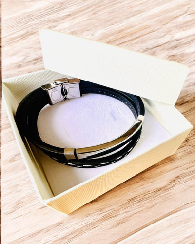 Brățară Sport din Piele PU și Oțel Inoxidabil cu Posibilitate de Gravare – 3 Culori