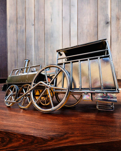 Lokomotiva ze železa „Retro Express“ – dekorace, model, ručně vyrobená s možností gravírování jako dárek