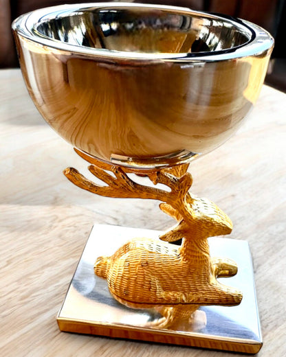 Dekorativní mísa "Jelení trofej" – Ruční práce z Indie, personalizace gravírováním
