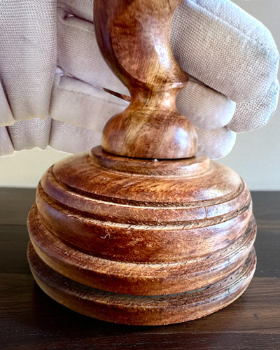 Zestaw 3 świeczników „Spiralne Światło” 25 cm wysokości, możliwość personalizacji grawerem na prezent