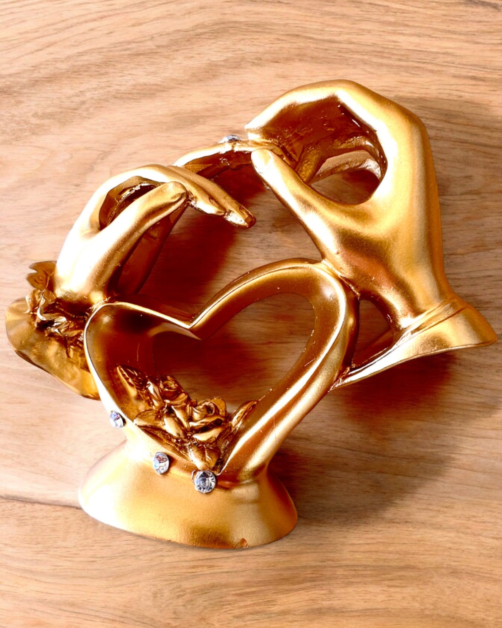 Figurka "Dotek Lásky" 10 cm vysoká, s možností gravírování jako dárek