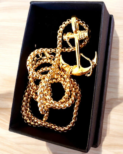 "Kotwica Determinacji - Amulet Morski", colier, posibilitate de personalizare cu gravură pentru cadou, 3 variante la alegere