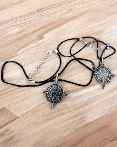 Amulet Wojownik Północy - Kompas Wikinga, możliwość personalizacji grawerem na prezent, 2 warianty do wyboru