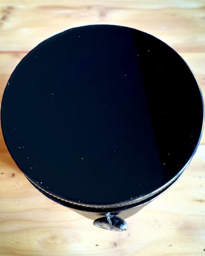 Lumânare din soia pentru intenții Obsidan – încredere în sine și forță interioară, 250 ml, posibilitate de personalizare pentru cadou