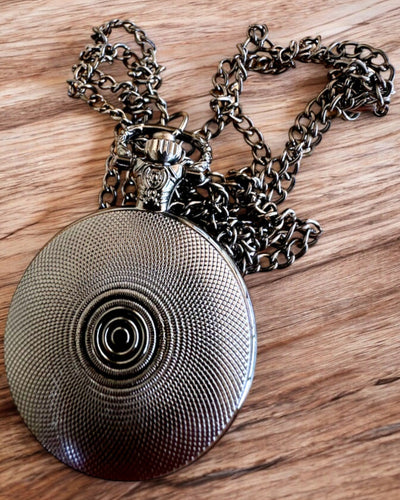 Ceas de Buzunar Lunar Wolf – Ceasul Lupului Lunar, posibilitate de personalizare cu gravură pentru cadou