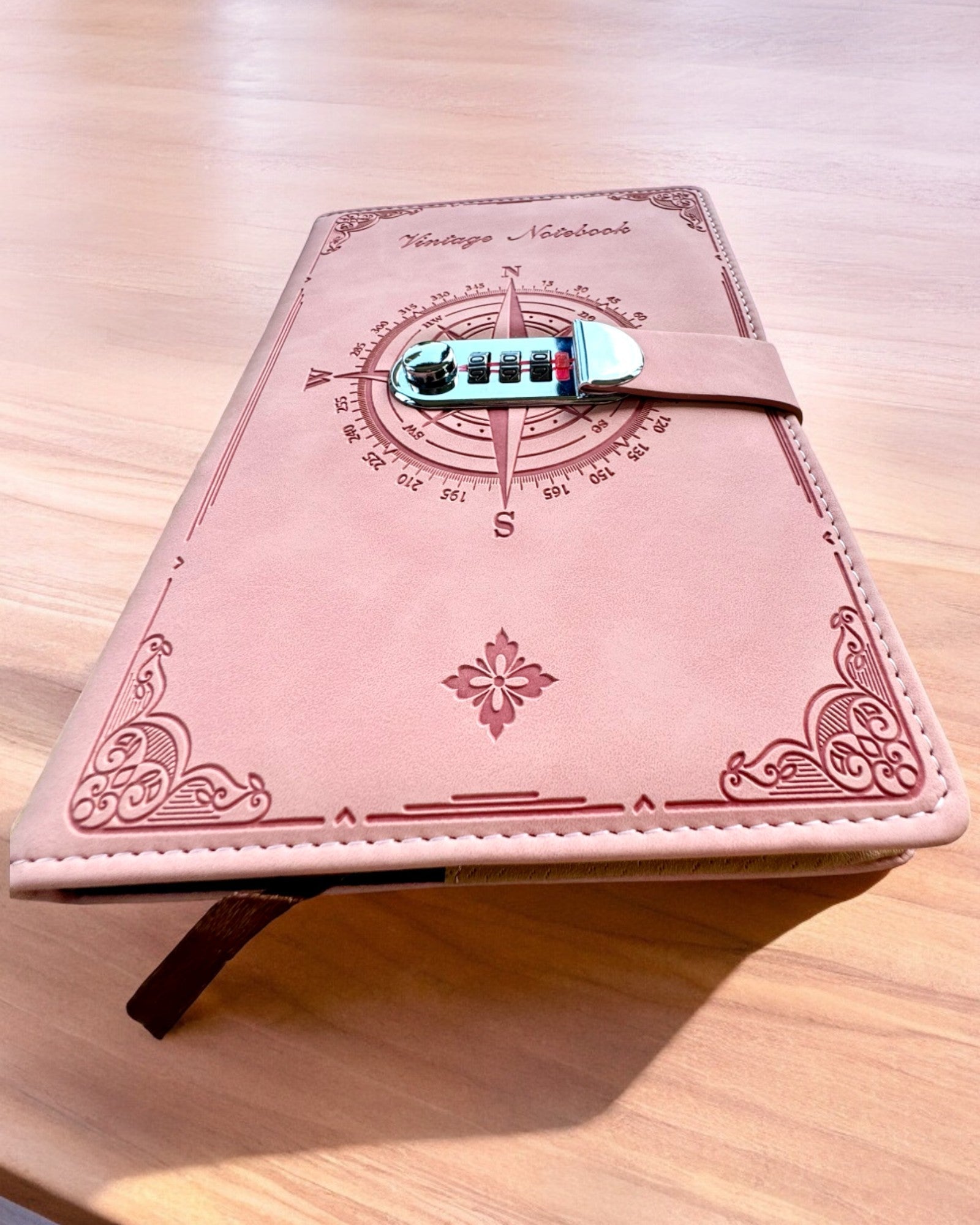 Tajný zápisník A5 Vintage se zámkem na kód - Vyberte si svůj styl, personalizace gravírováním jako dárek