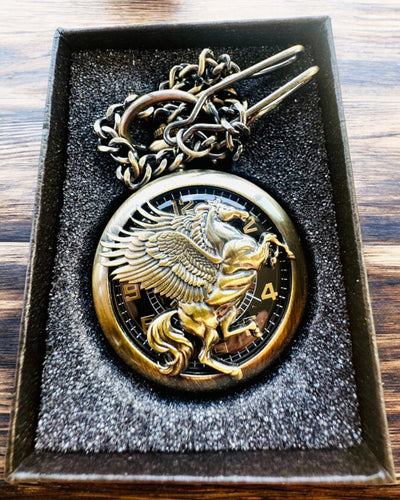 Ceas de buzunar "Equus Tempus" - Culoare: Cupru, cu motiv de cal, posibilitate de personalizare cu gravură