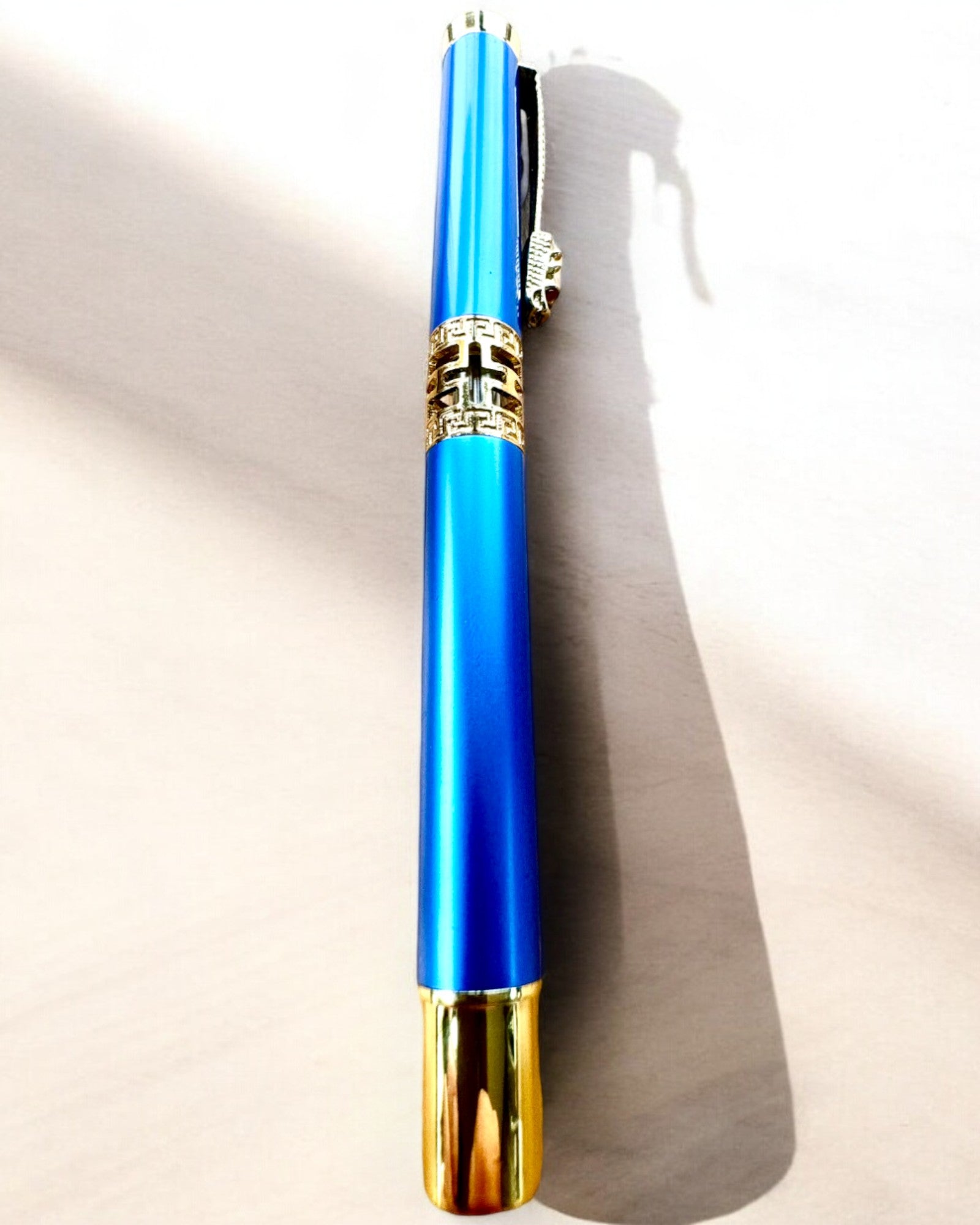 Elegantní Dračí Pero, 3 barevné varianty, možnost personalizace gravírováním jako dárek