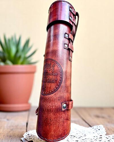 Lunetă Regală „Voyager 1818” – Exclusivă, din alamă, 83 cm, lucrată manual, cu husă din piele naturală – Ediție de colecție, personalizabilă cu gravură pentru cadou