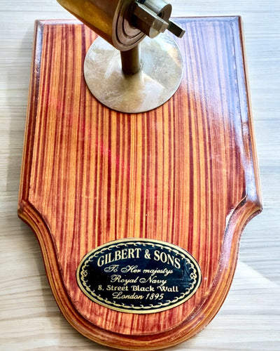 Řemeslná lupa "Royal Magnifier" s podstavcem a nastavitelným držákem - možnost personalizace gravírováním jako dárek