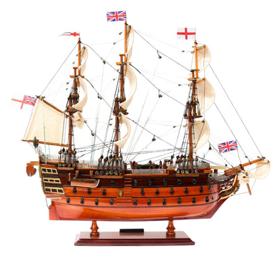 Model Żaglowca HMS Victory Złożony 54 cm - Ręcznie Wykonana Replika z Możliwością Personalizacji Grawerem - Idealny Prezent dla Miłośników Żeglarstwa - Wysoka Jakość, Elegancka Drewniana Podstawa